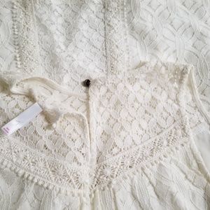 🌸✈🌸 WHITE LACE DRESS SIZE XS🌸✈🌸